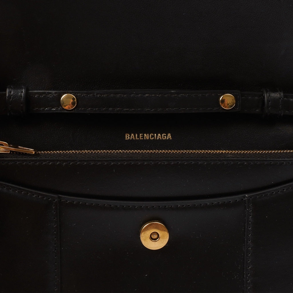 Balenciaga Shoulder Bag Hourglass Wallet on Chain in Black, Leather