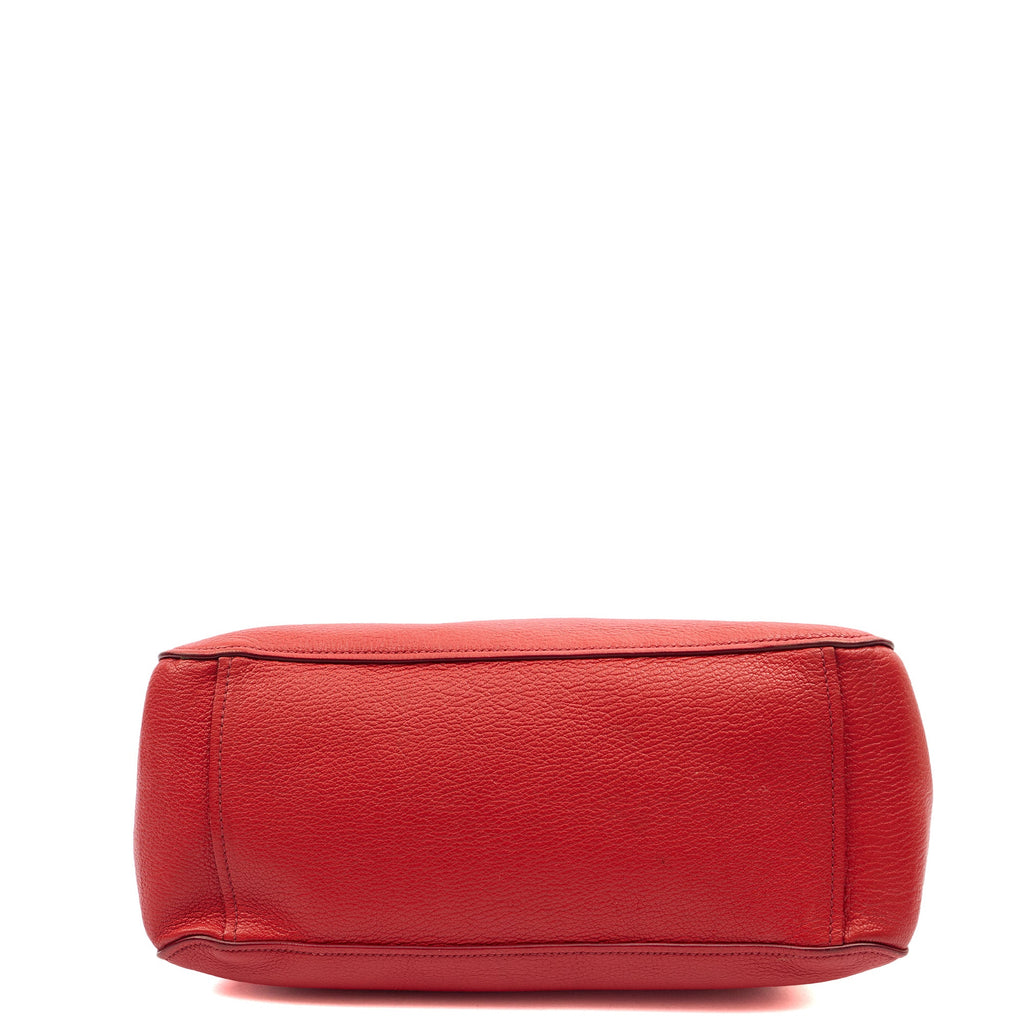 Miu Miu Shoulder Bag Tote in Red, Leather