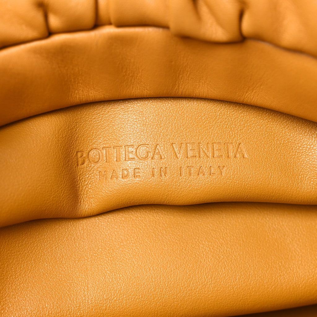 Calfskin The Pouch Chain Cammello