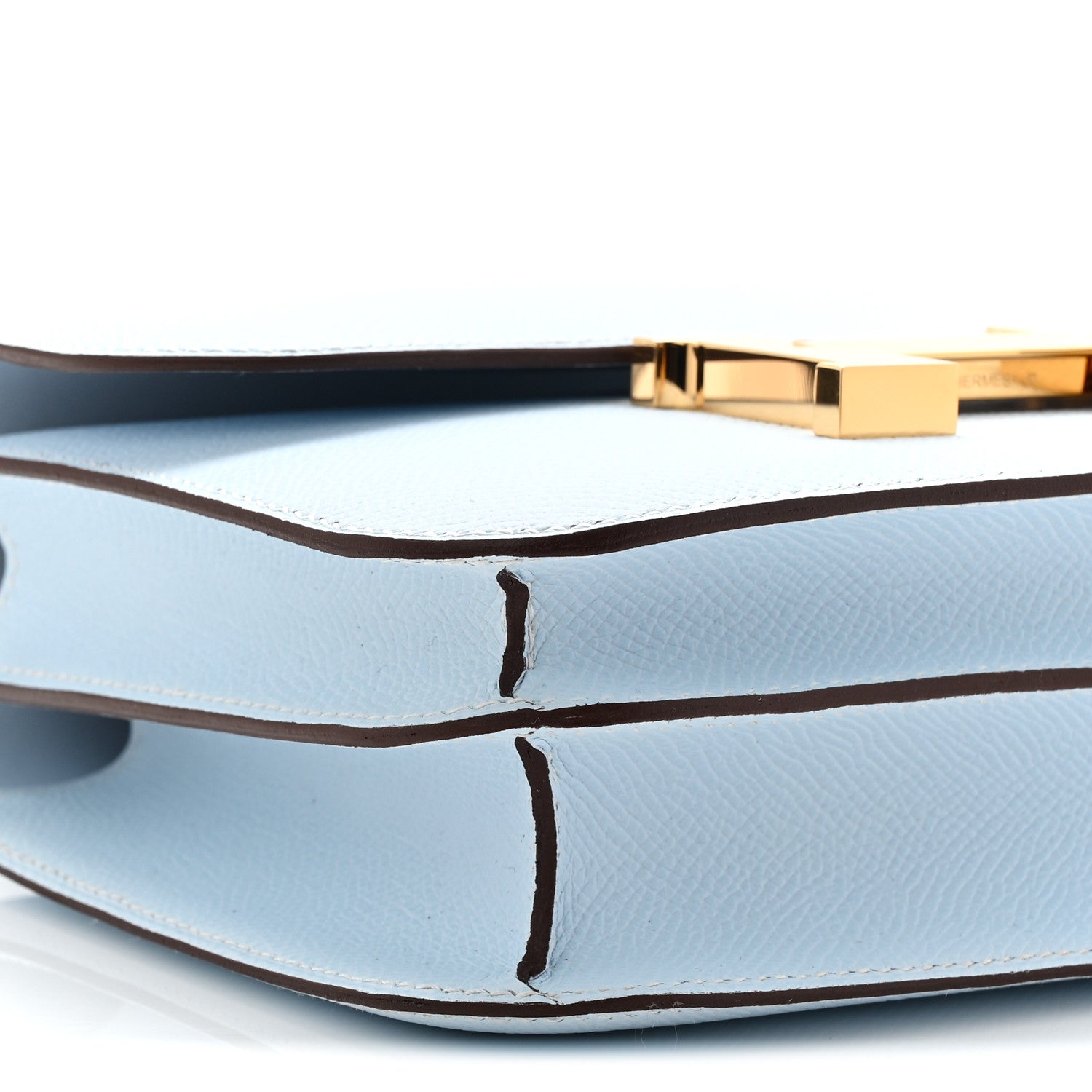 Epsom Constance 18 Bleu Brume