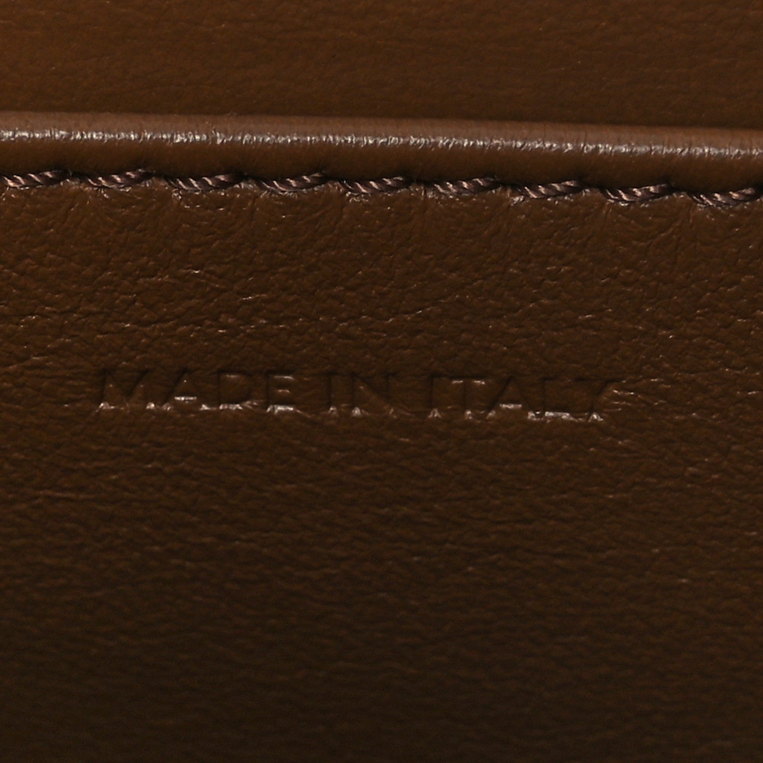 Box Calfskin Teen Classic Box Flap Bag Camel