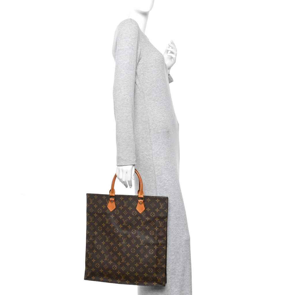 Monogram Sac Plat