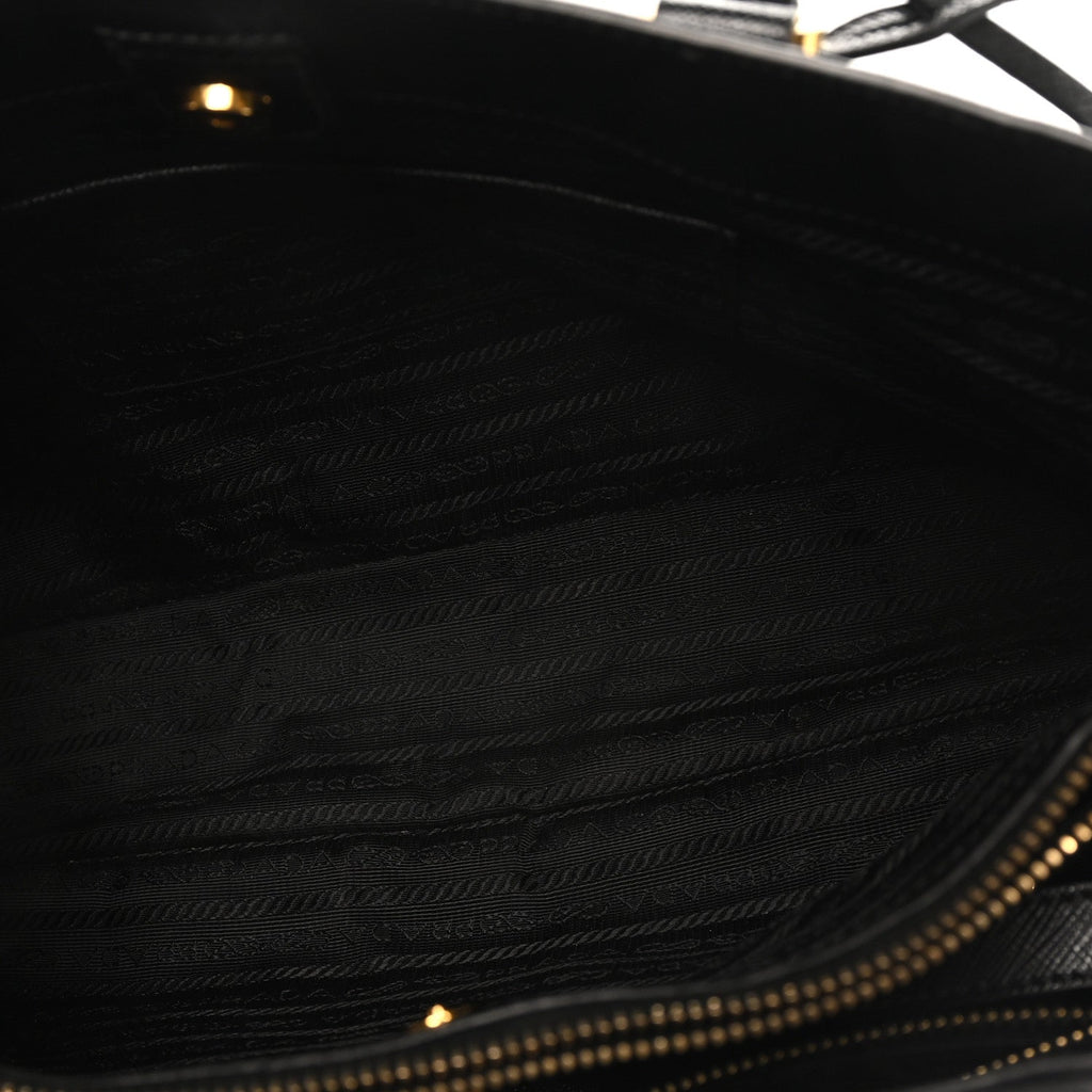 Saffiano Lux Medium Tote Black