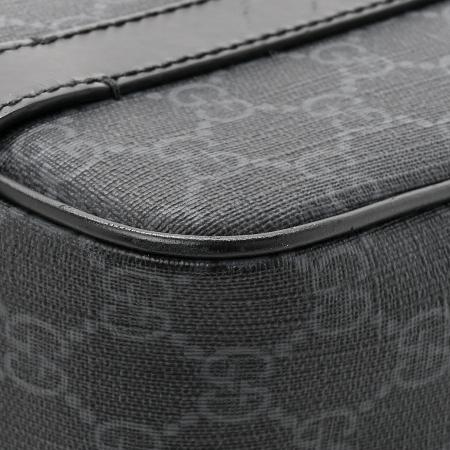 GG Supreme Monogram Textured Dollar Calfskin Retro Interlocking G Flap Messenger Bag Black