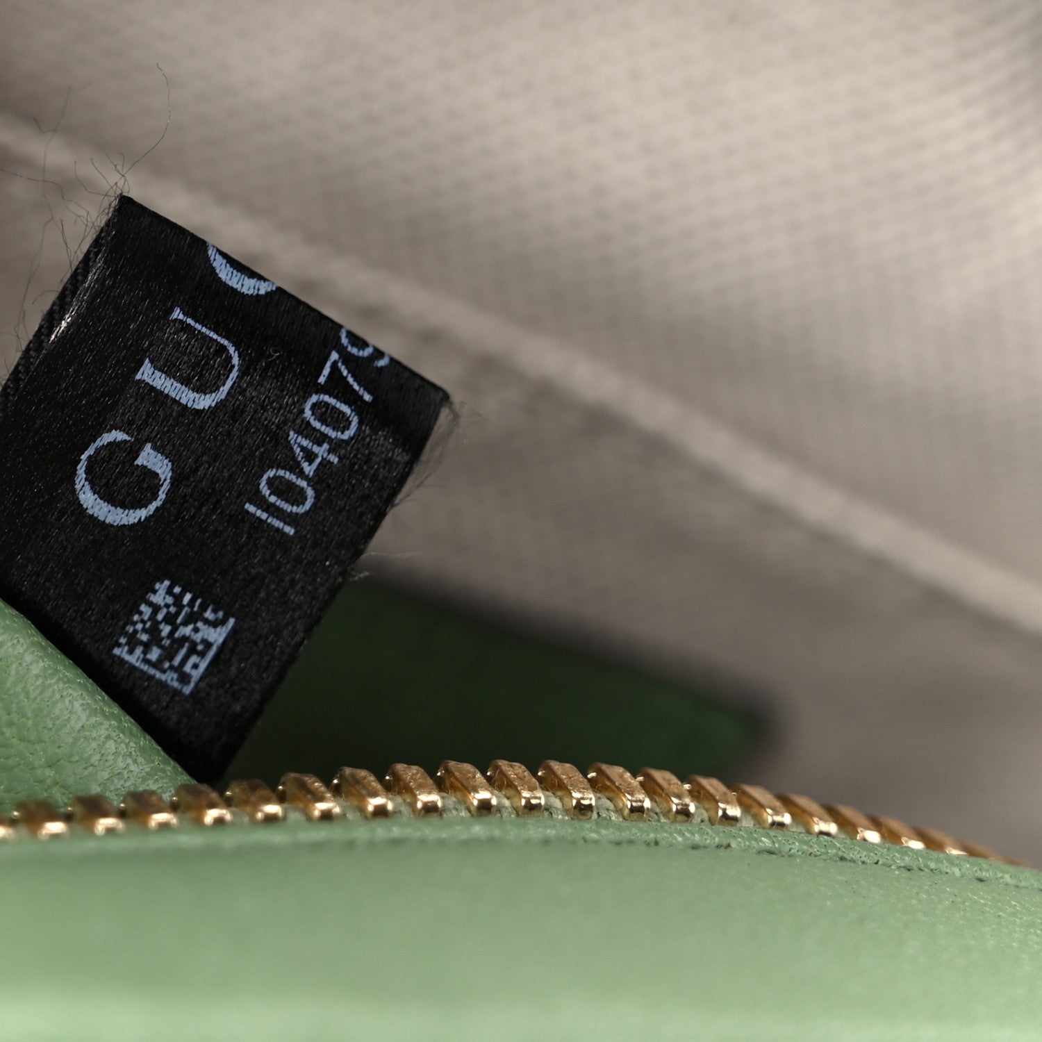 Sakai Be Green Calfskin Diagonal Stitched Small Blondie Shoulder Bag Green Soil Grass