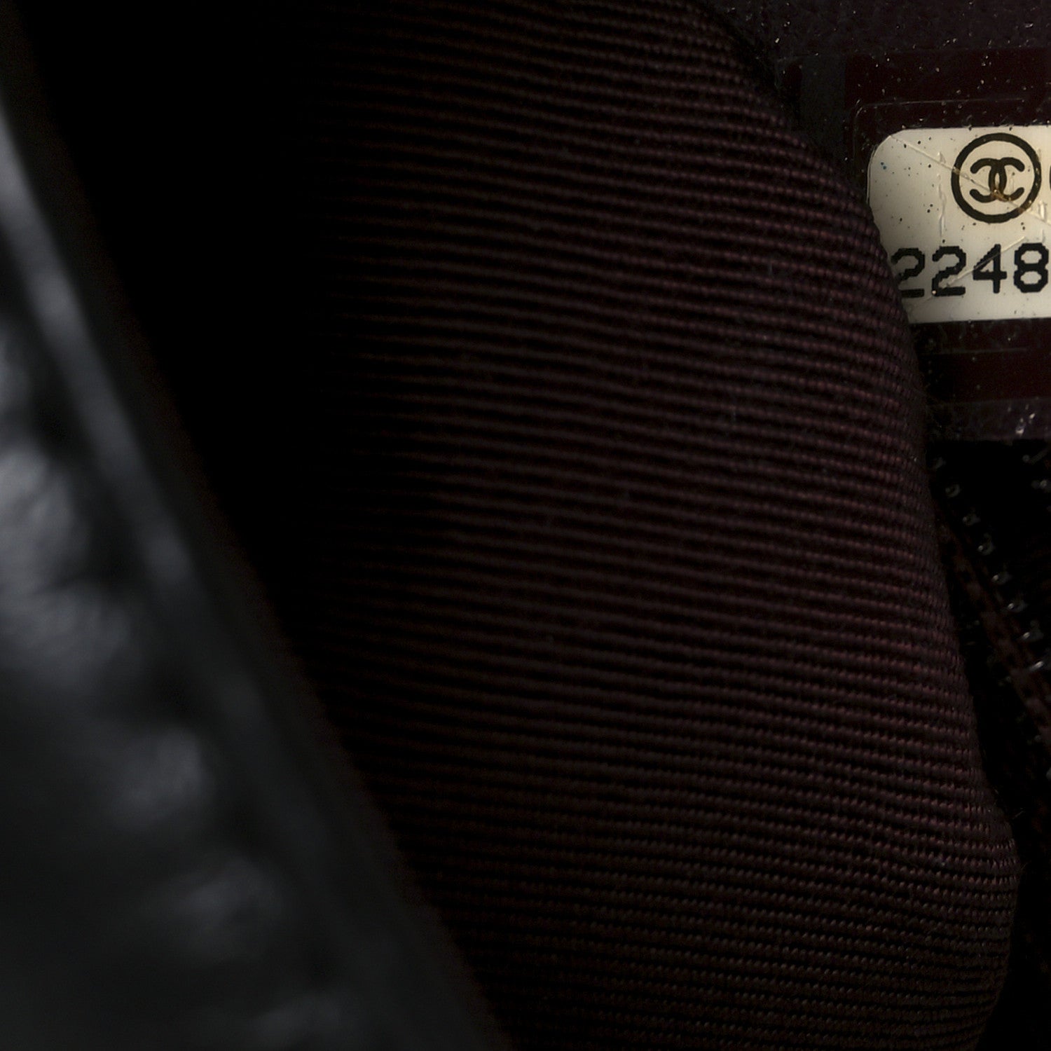 Glazed Calfskin Pilot Essentials Flap Black