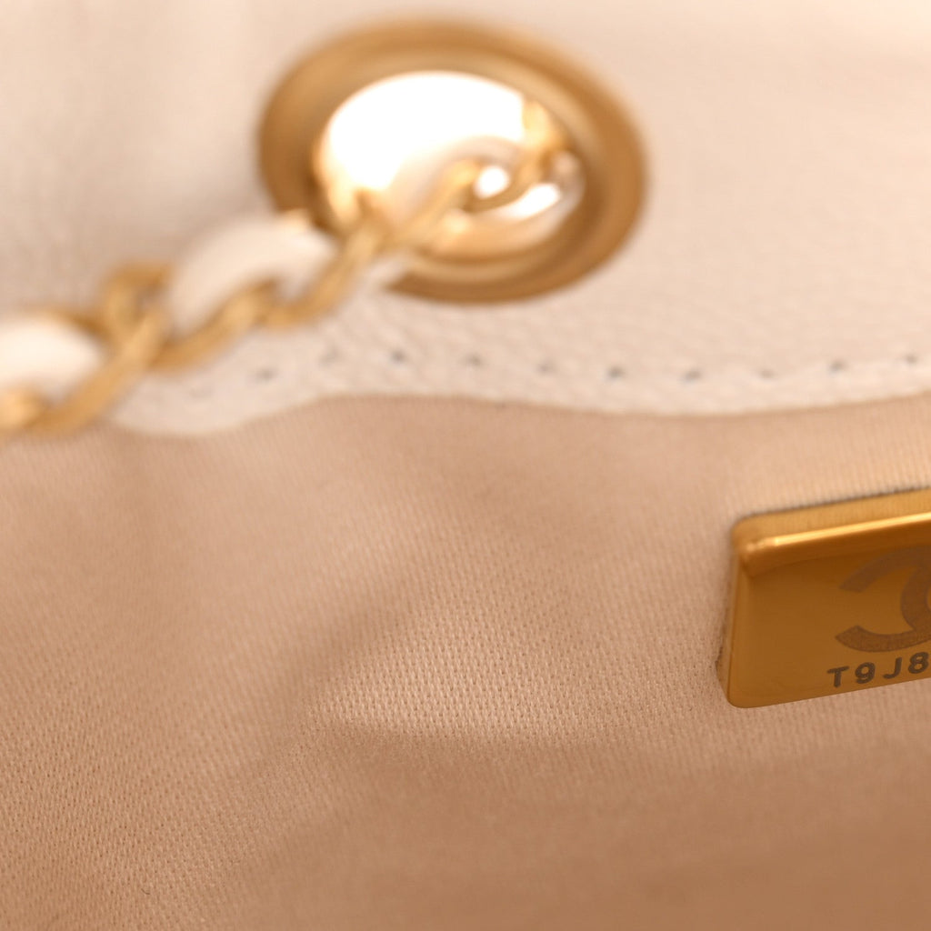 Caviar Quilted Mini Chanel 25 Handbag White