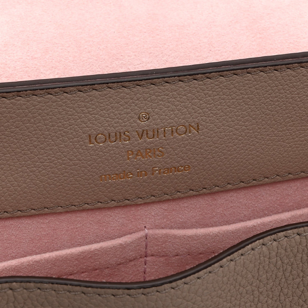 Soft Calfskin Lockme Ever MM Greige