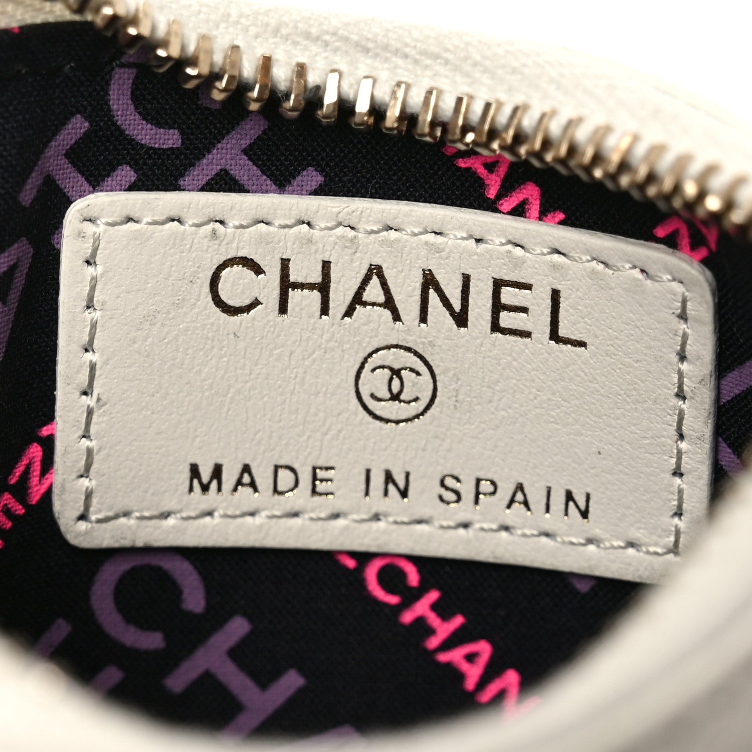 Caviar Quilted CC Zip  Holder White