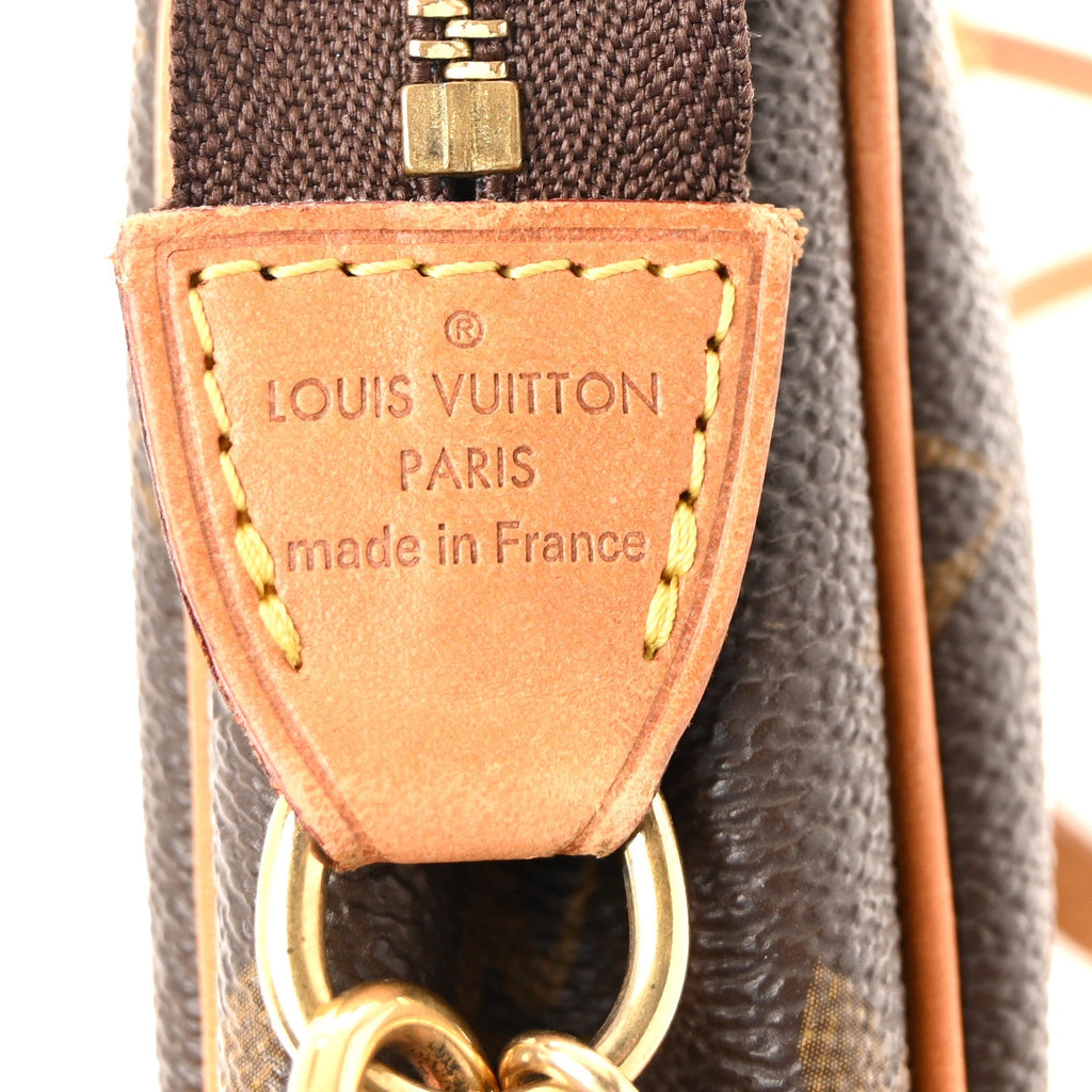 Monogram Eva Clutch