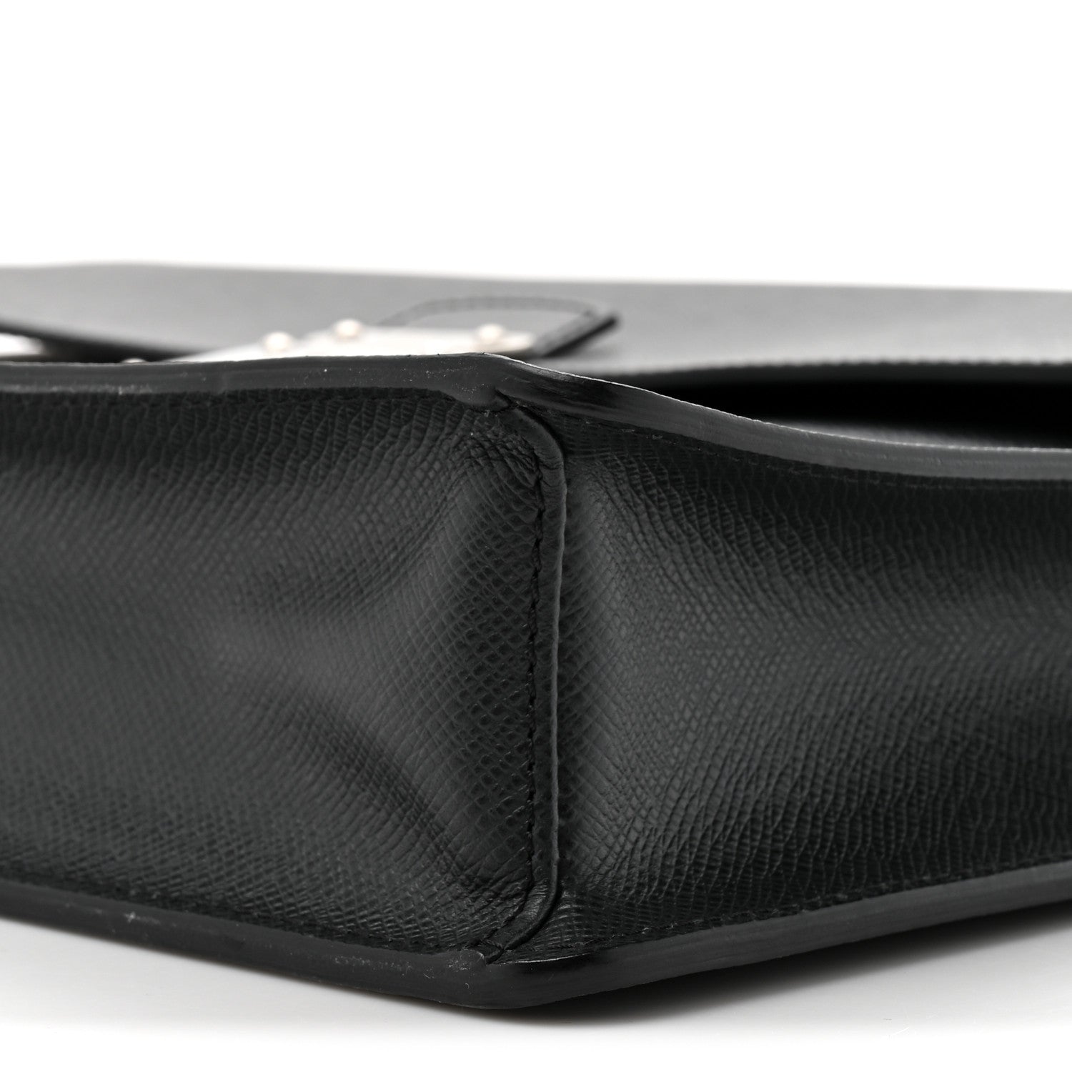 Taiga Neo Robusto 2 Compartment Briefcase Black