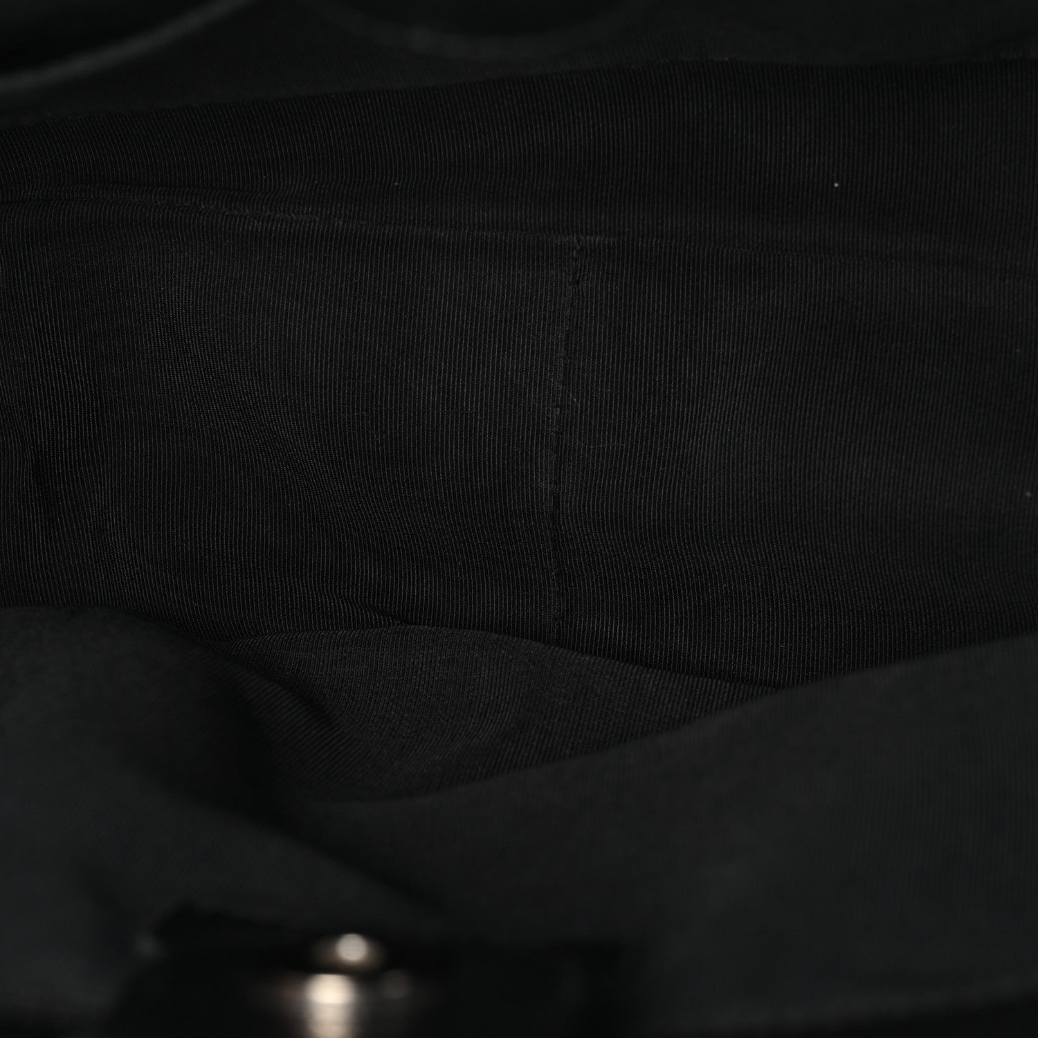 Caviar Quilted Petit Shopping Tote PST Black
