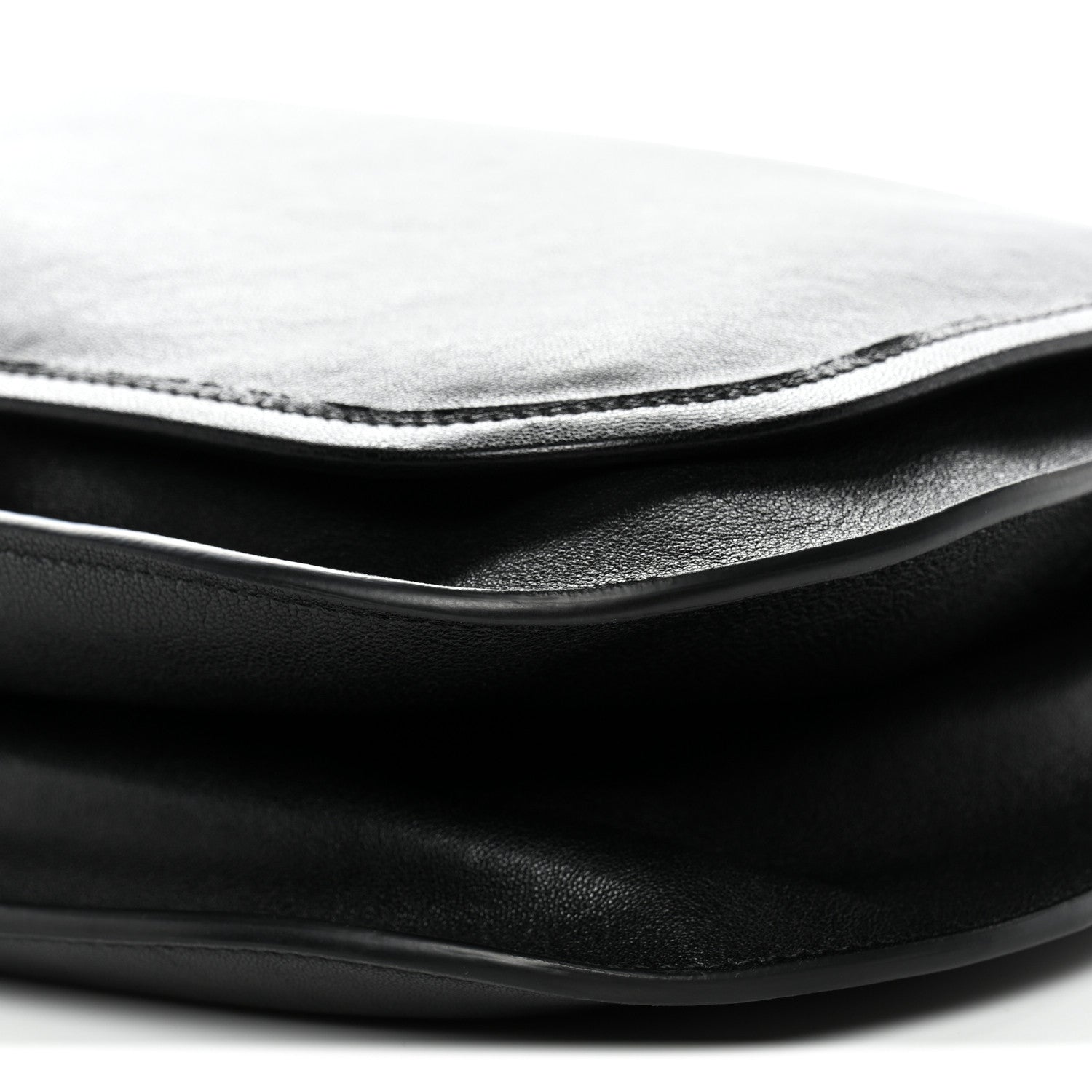 Shiny Lambskin Soft Triomphe Besace Bag Black