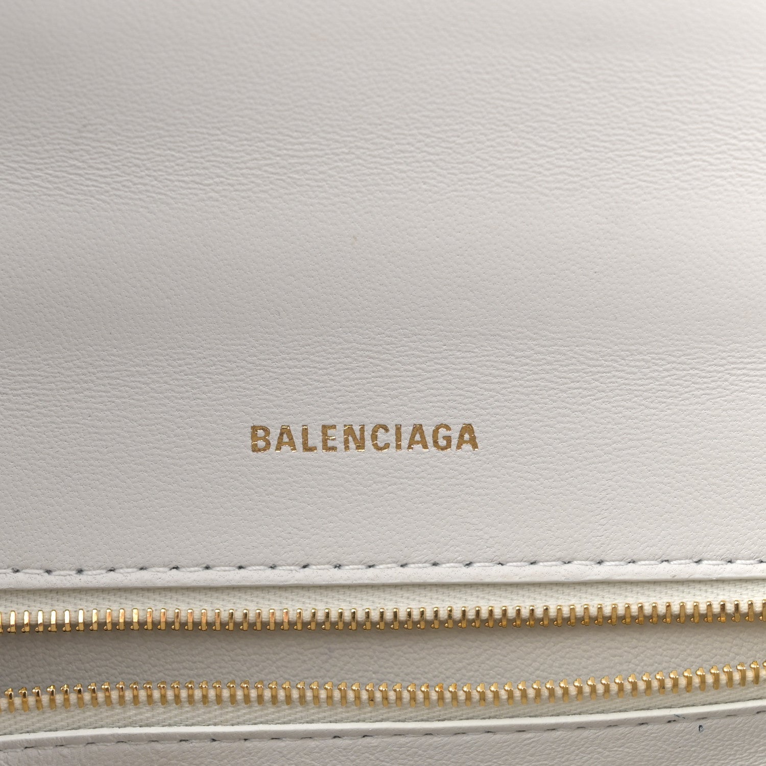 Calfskin Crocodile Embossed Small Hourglass Top Handle Bag White