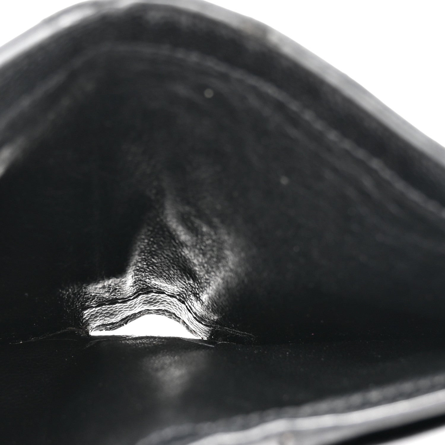 Grain De Poudre Matelasse Chevron Monogram Compact Tri Fold Wallet Black