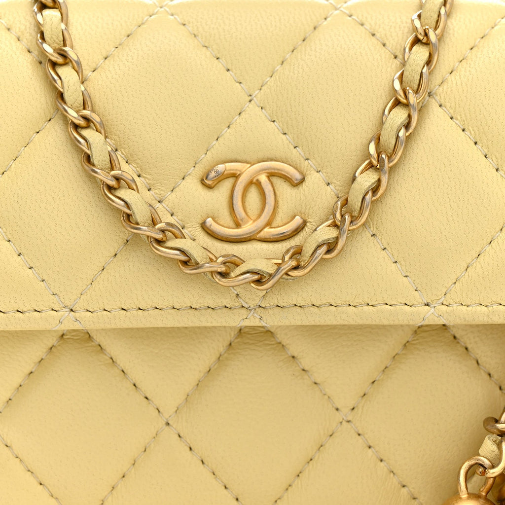 Lambskin Quilted Pearl Crush Clutch With Chain Yellow