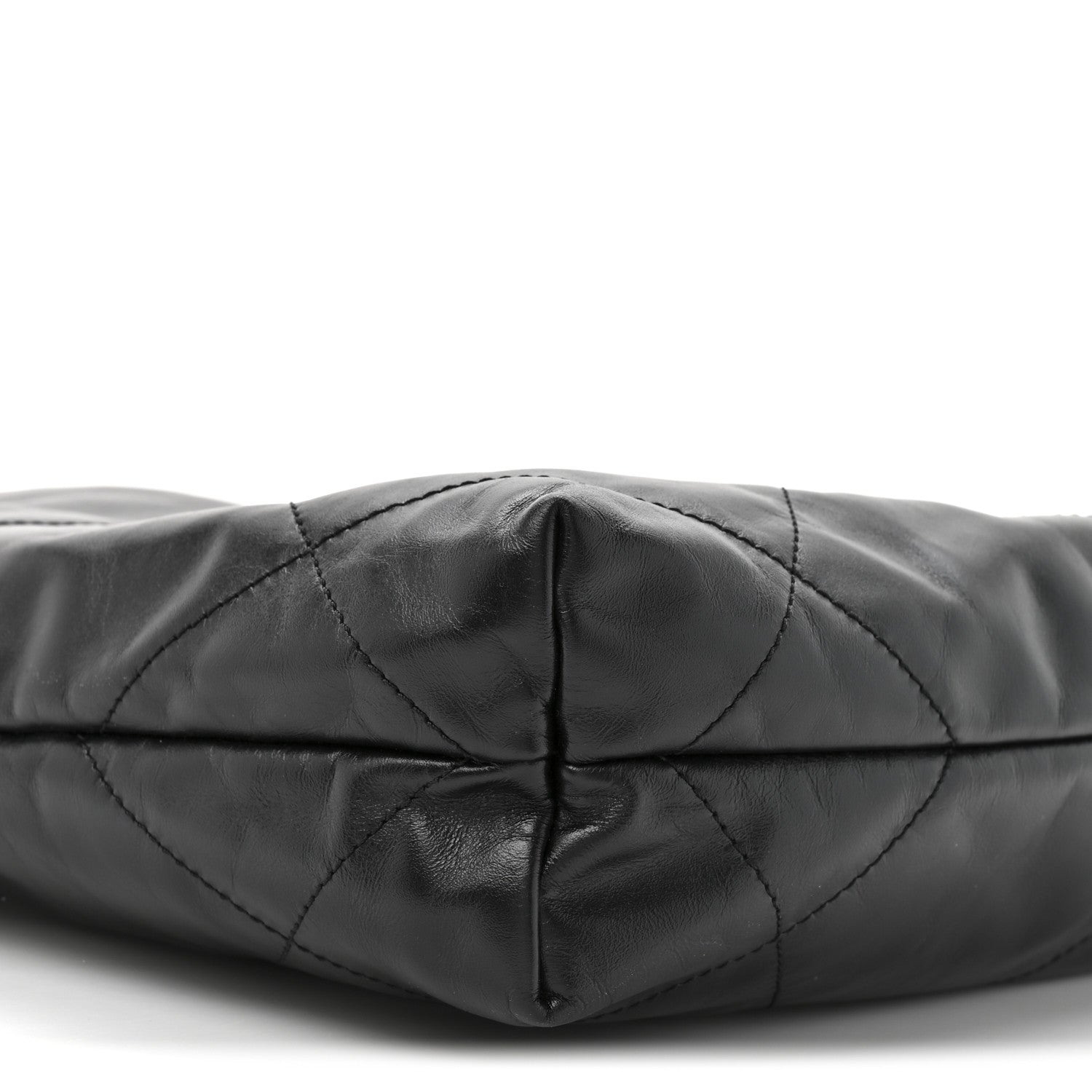Shiny Calfskin Quilted Small Chanel 22 So Black