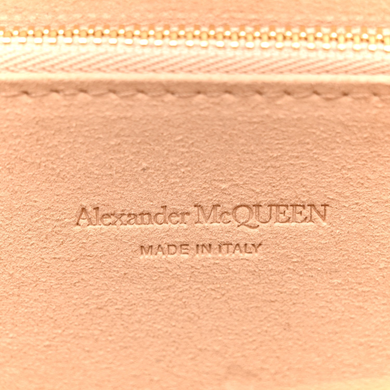 Calfskin Crocodile Embossed Knuckle Flat Clutch Black Gold