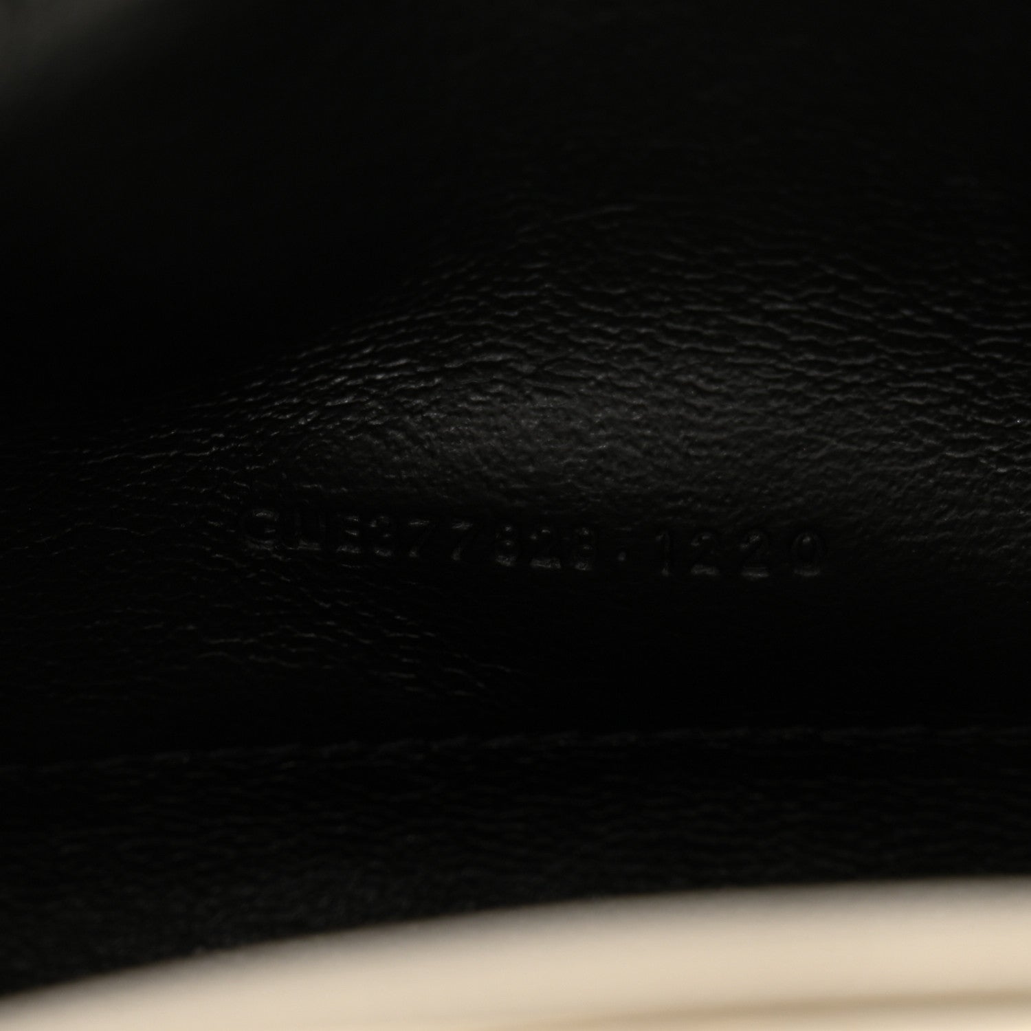 Grain De Poudre Matelasse Chevron Monogram Chain Wallet Crema Soft