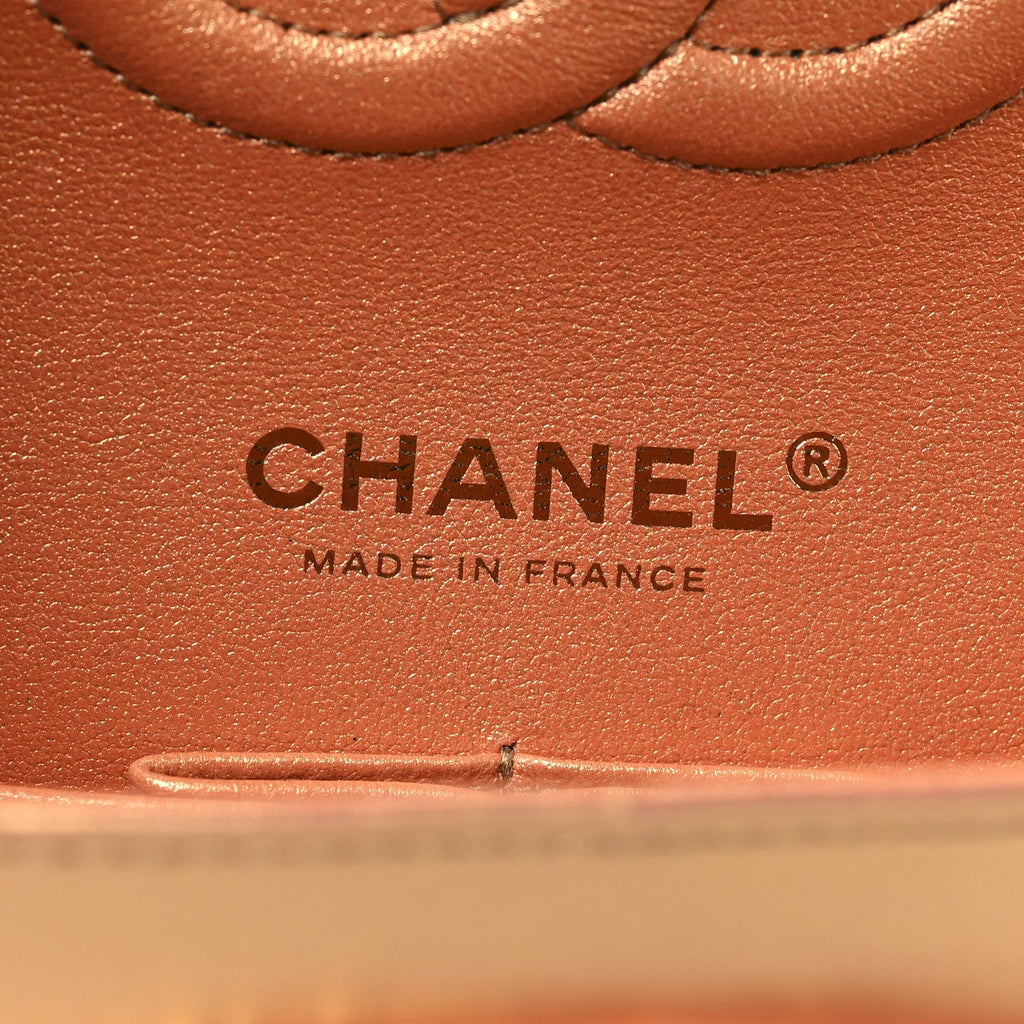 Metallic Lambskin Quilted Medium Double Flap Golden