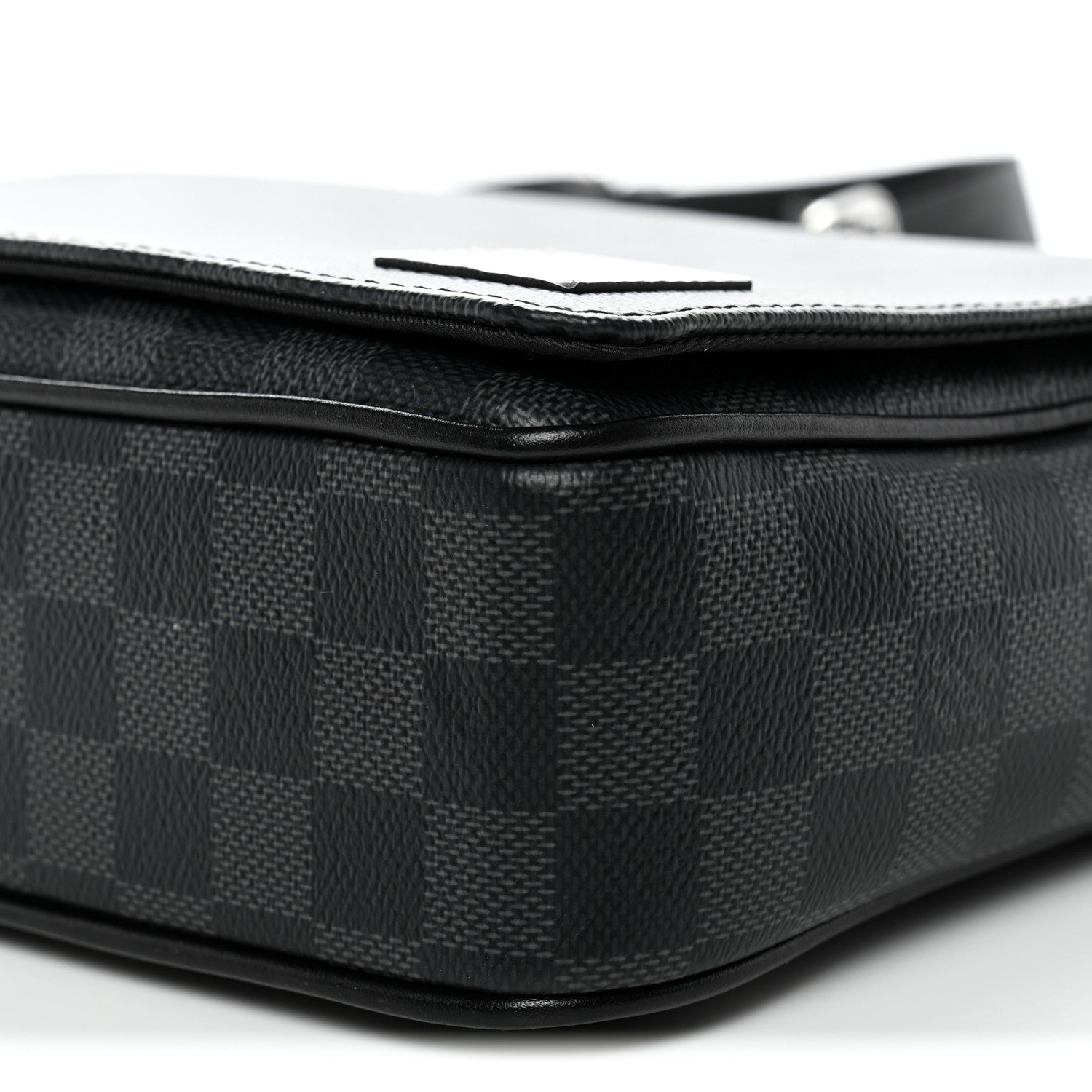Damier Graphite District PM NM