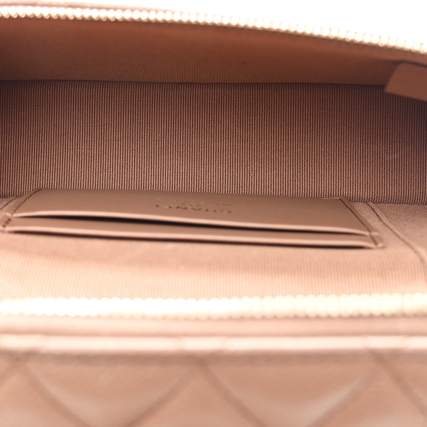 Caviar Quilted Top Handle Slim Vanity With Chain Dark Beige