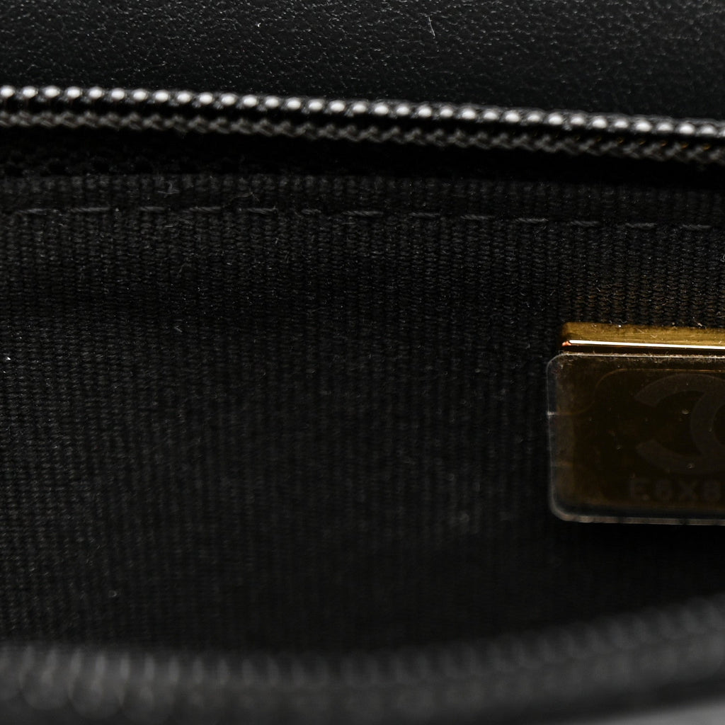 Caviar Quilted Boy Wallet On Chain WOC Black