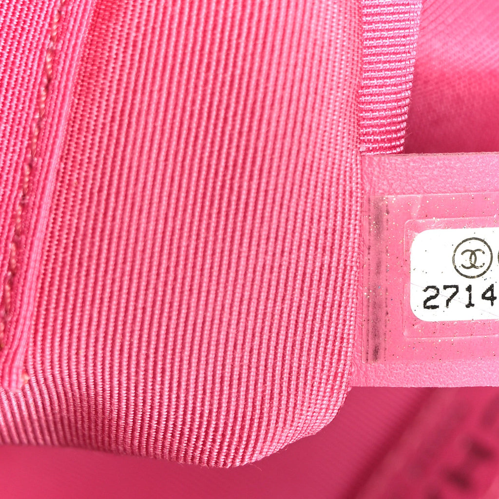 Lambskin Chevron Quilted Small Promenade Camera Case Pink