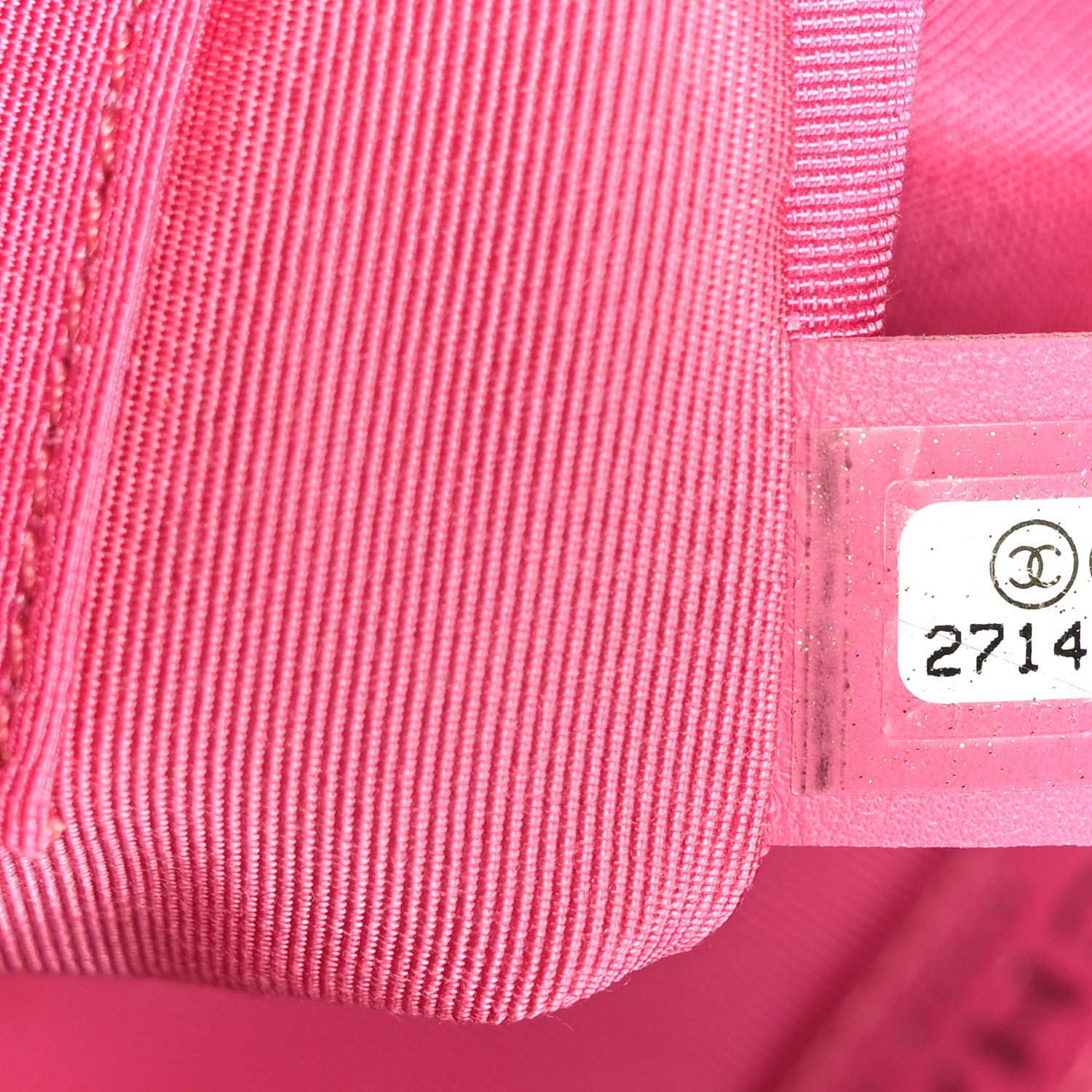 Lambskin Chevron Quilted Small Promenade Camera Case Pink