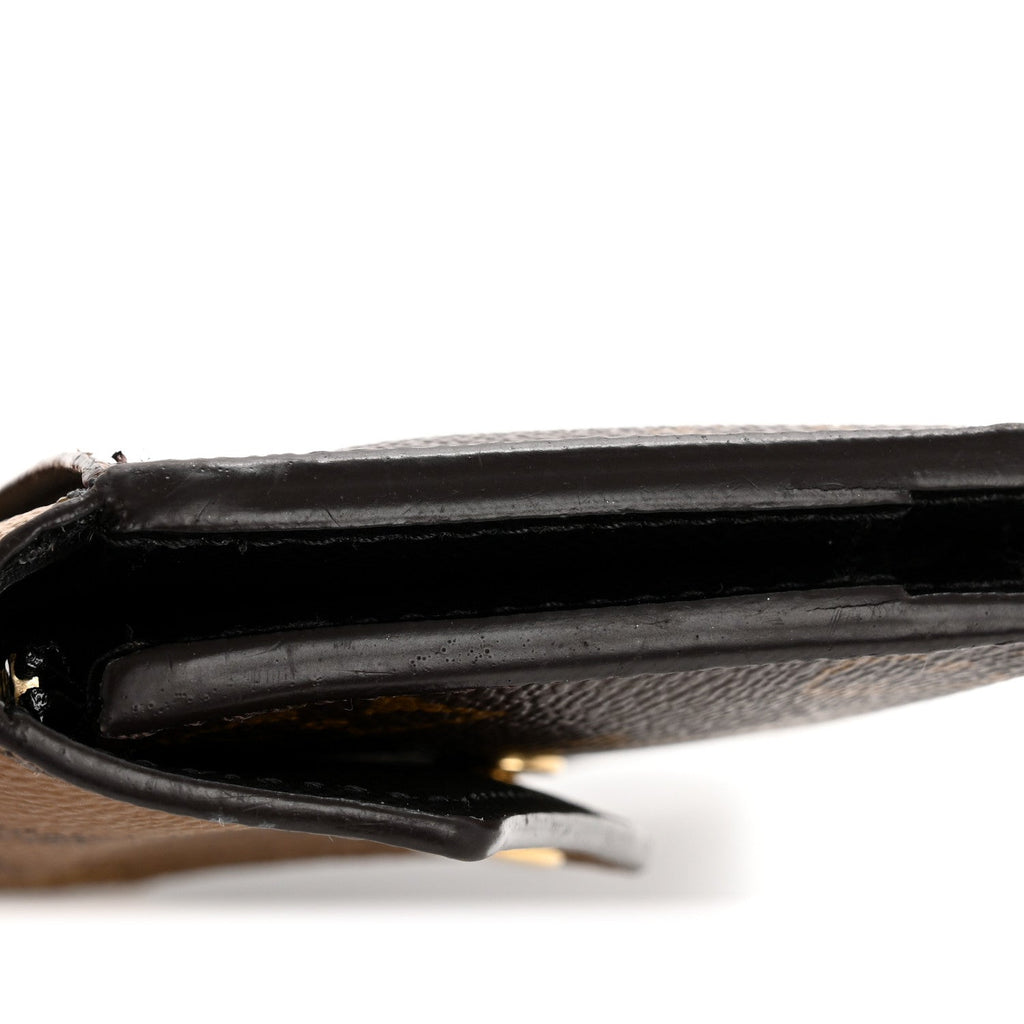Reverse Monogram Giant Zoe Wallet