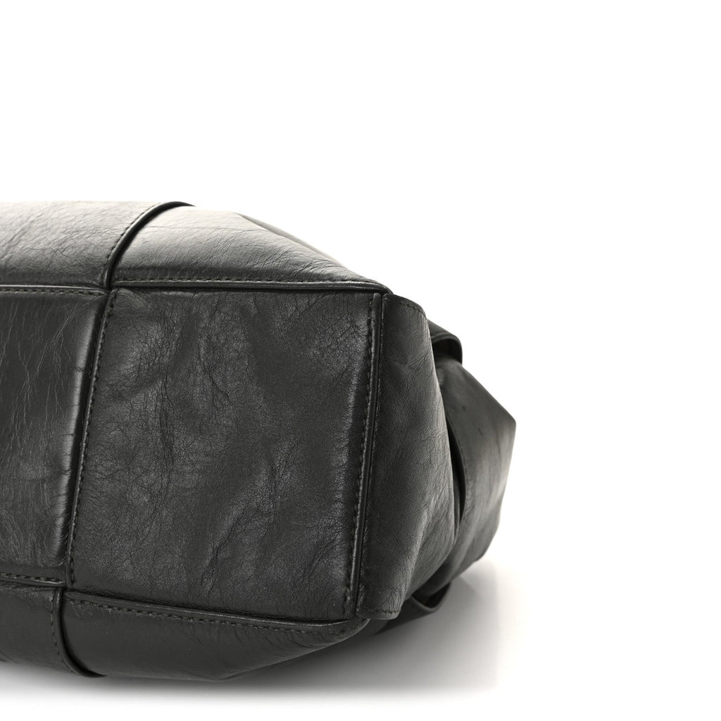 Paper Calfskin Maxi Intreccio Medium Arco Camera Bag Camping