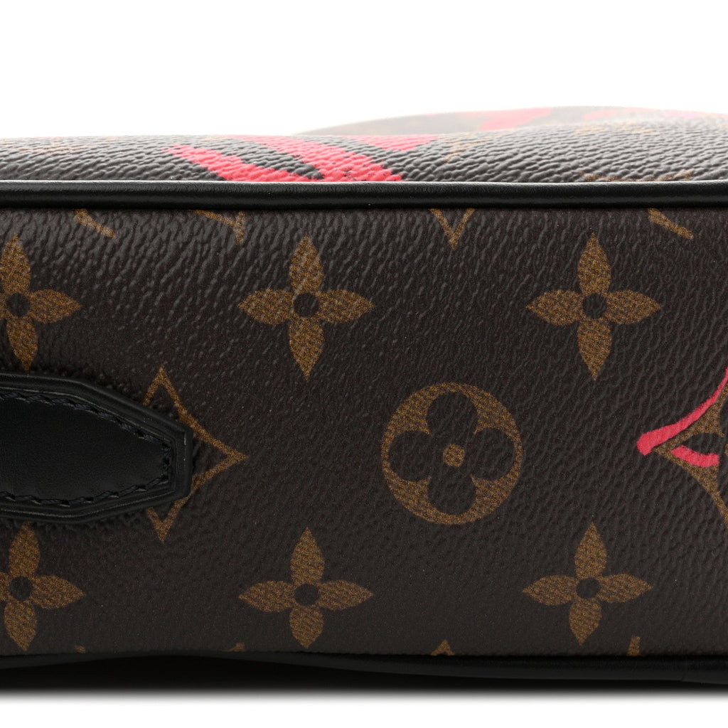 Monogram Fall In Love Sac Coeur
