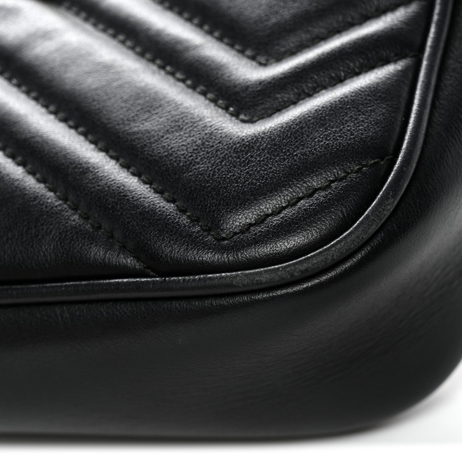 Calfskin Matelasse Mini GG Marmont Chain Shoulder Bag Black