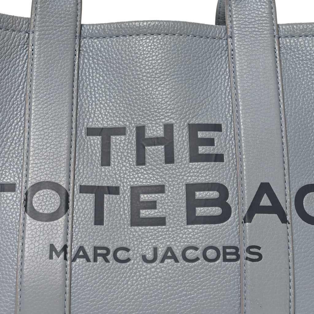 Grained Calfskin Medium The Tote Bag Grey
