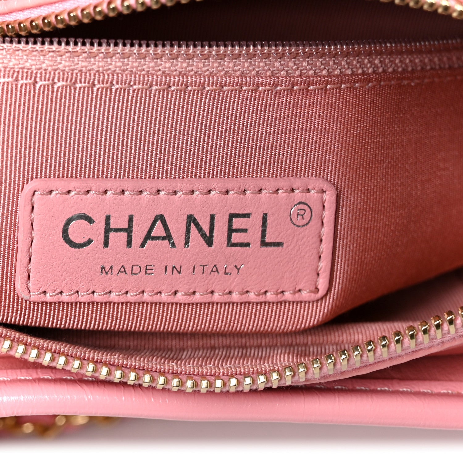 Aged Calfskin Quilted Small Gabrielle Hobo Pink