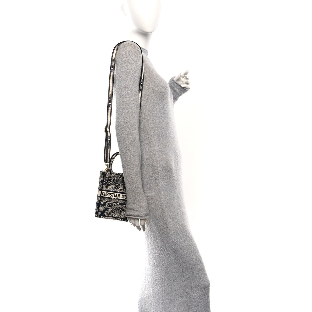 Canvas Toile de Jouy Reverse Embroidered Mini Book Tote Phone Bag Blue