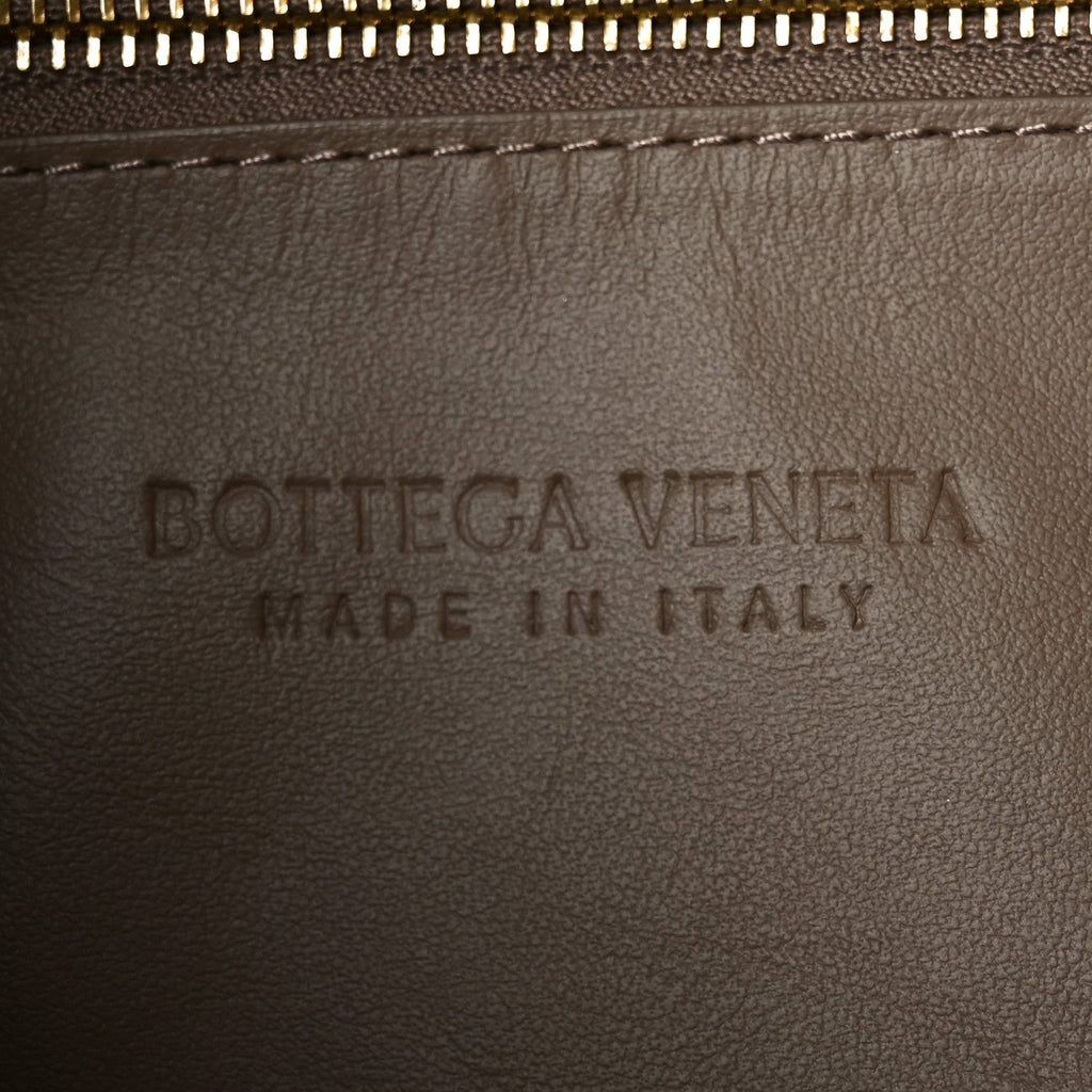 Calfskin Intrecciato Small Hop