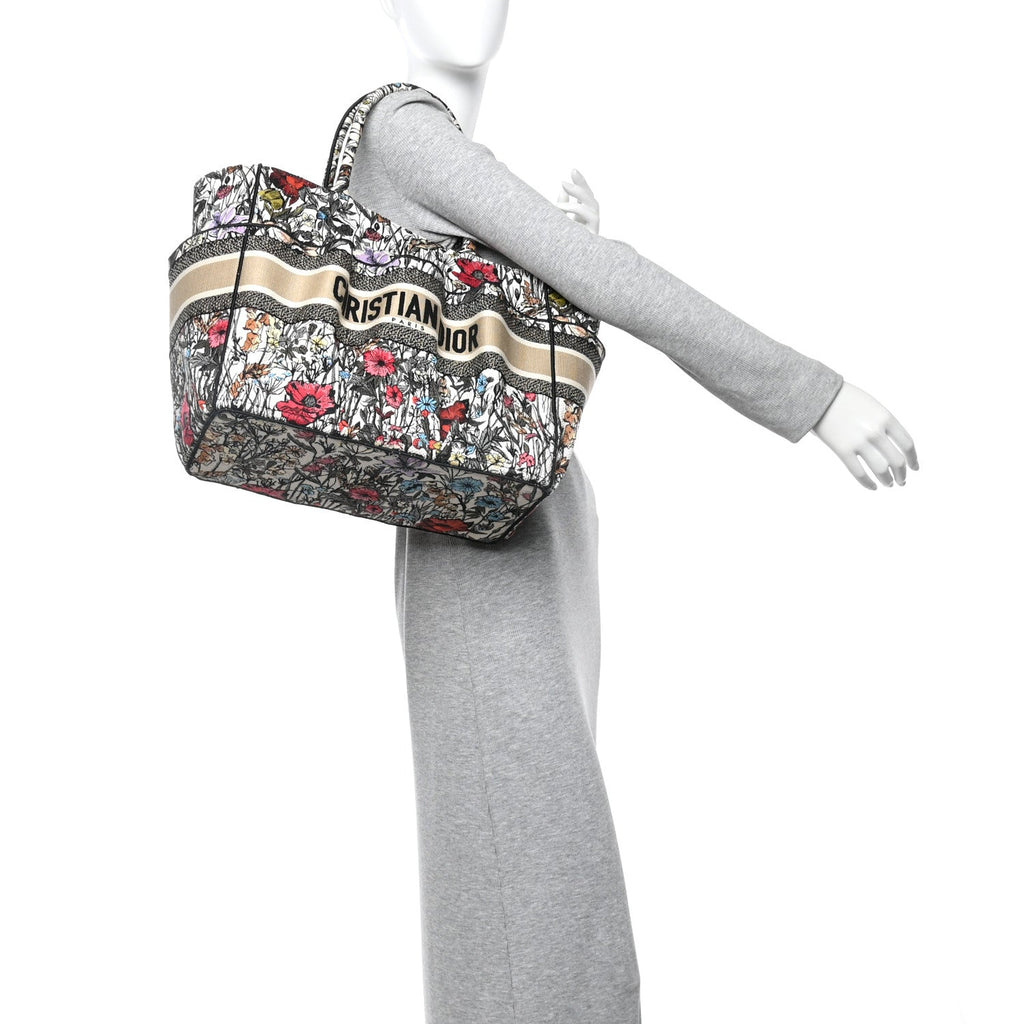 Canvas Embroidered Mille Fleurs Catherine Tote Multicolor