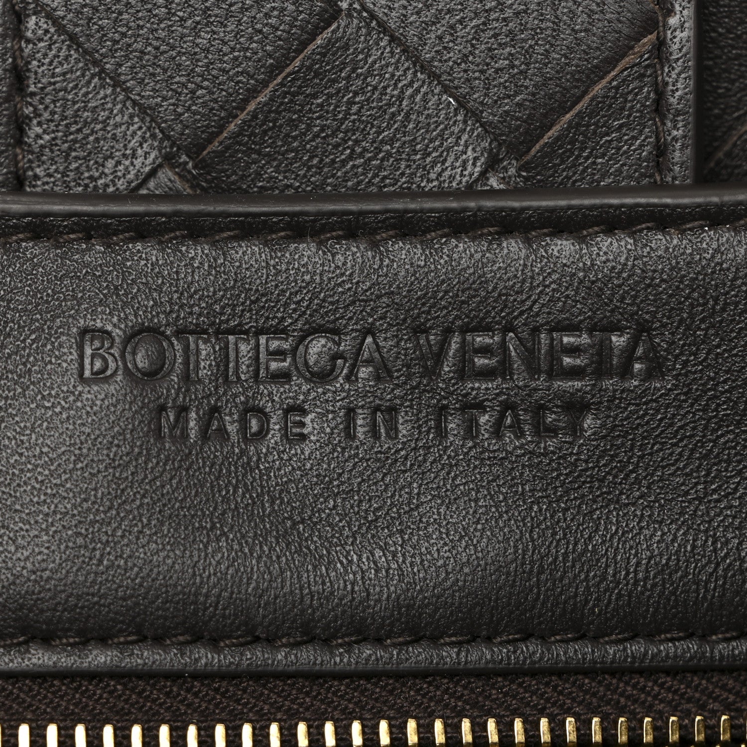 Nappa Intrecciato Medium Andiamo Shoulder Bag Fondant