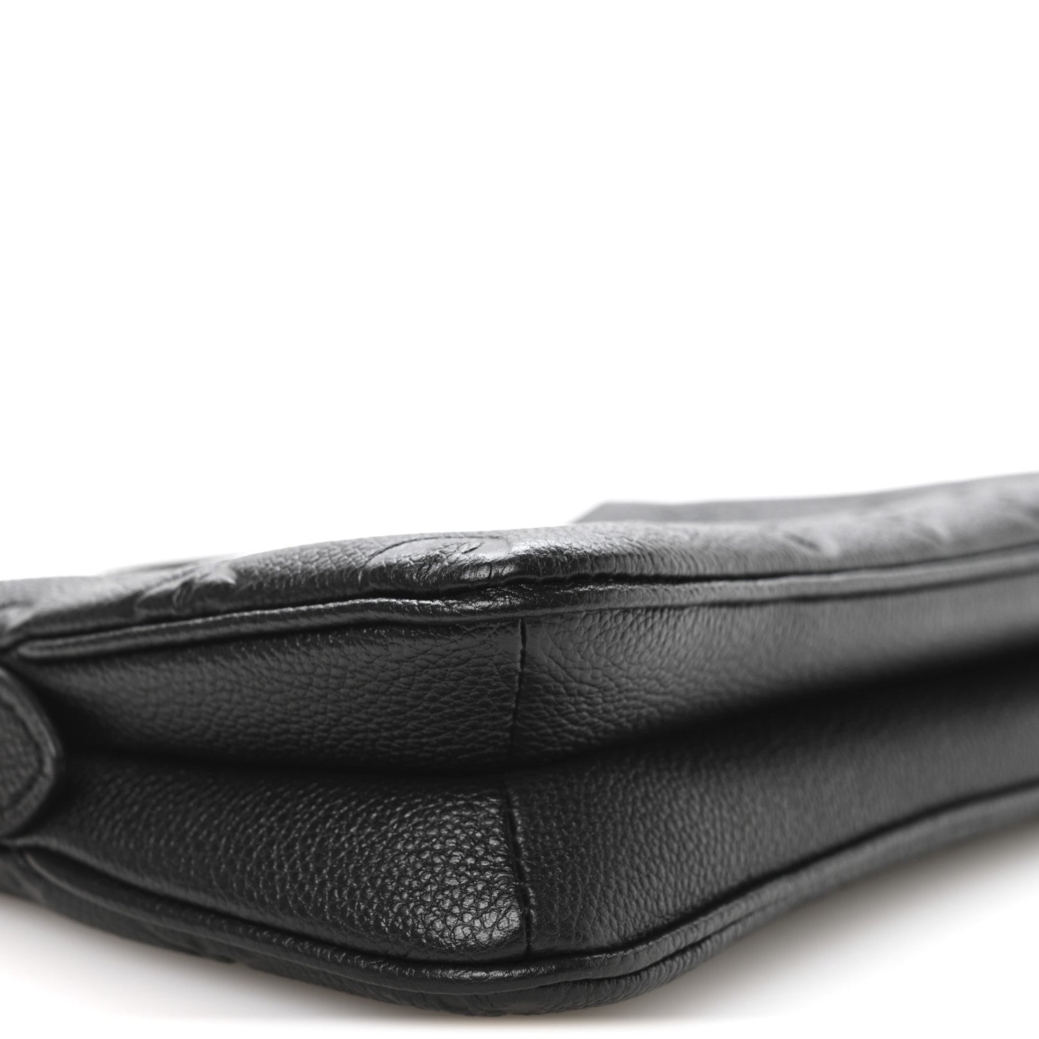 Empreinte Monogram Liv Pochette Black