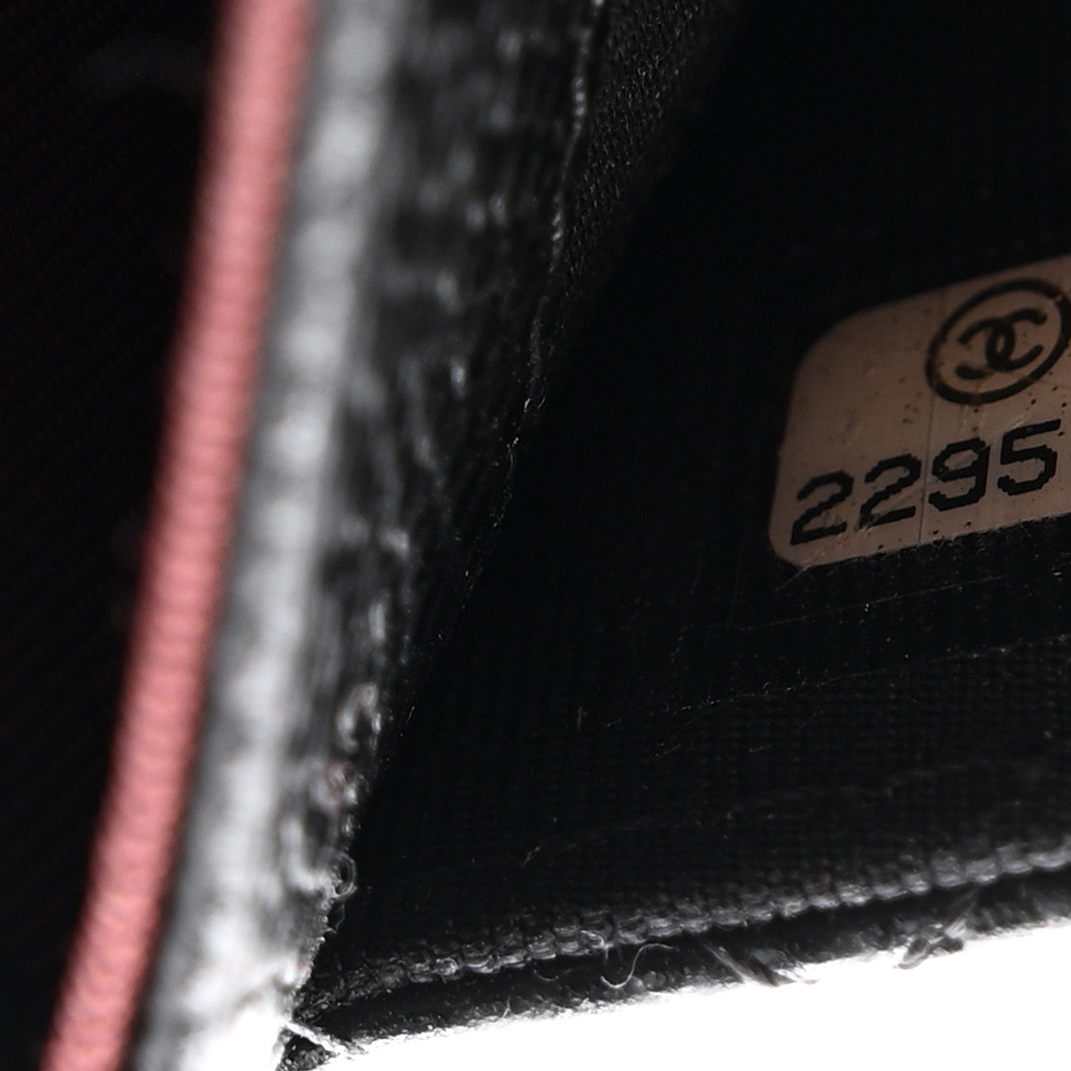 Caviar Quilted Flap  Holder Black
