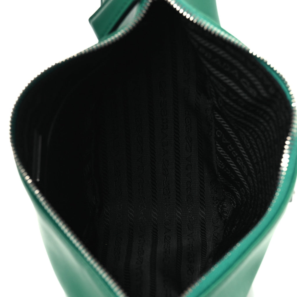 Grace Lux Triangle Shoulder Bag Mango