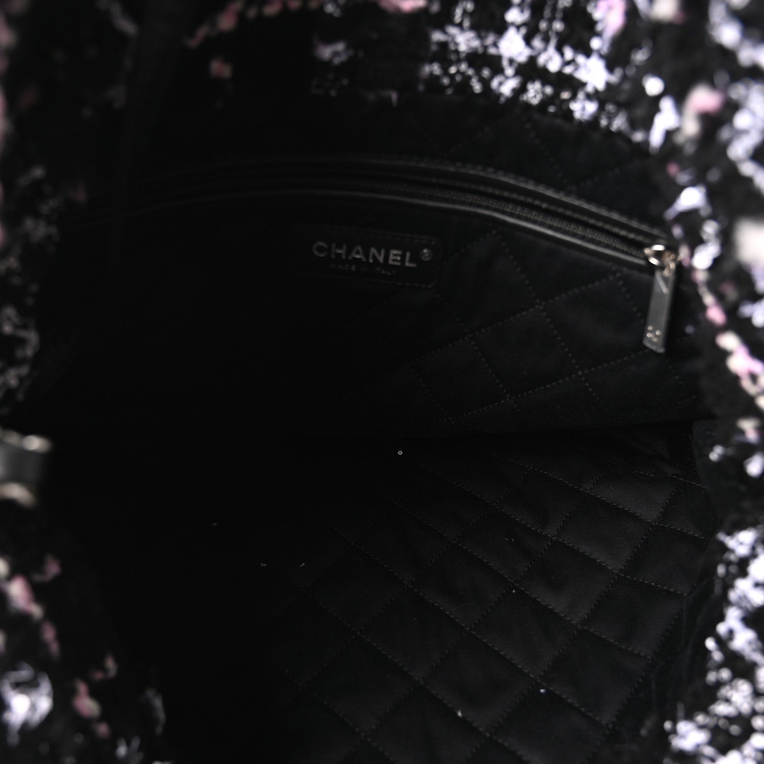 Tweed Patchwork Quilted Small Chanel 22 Black Pink White