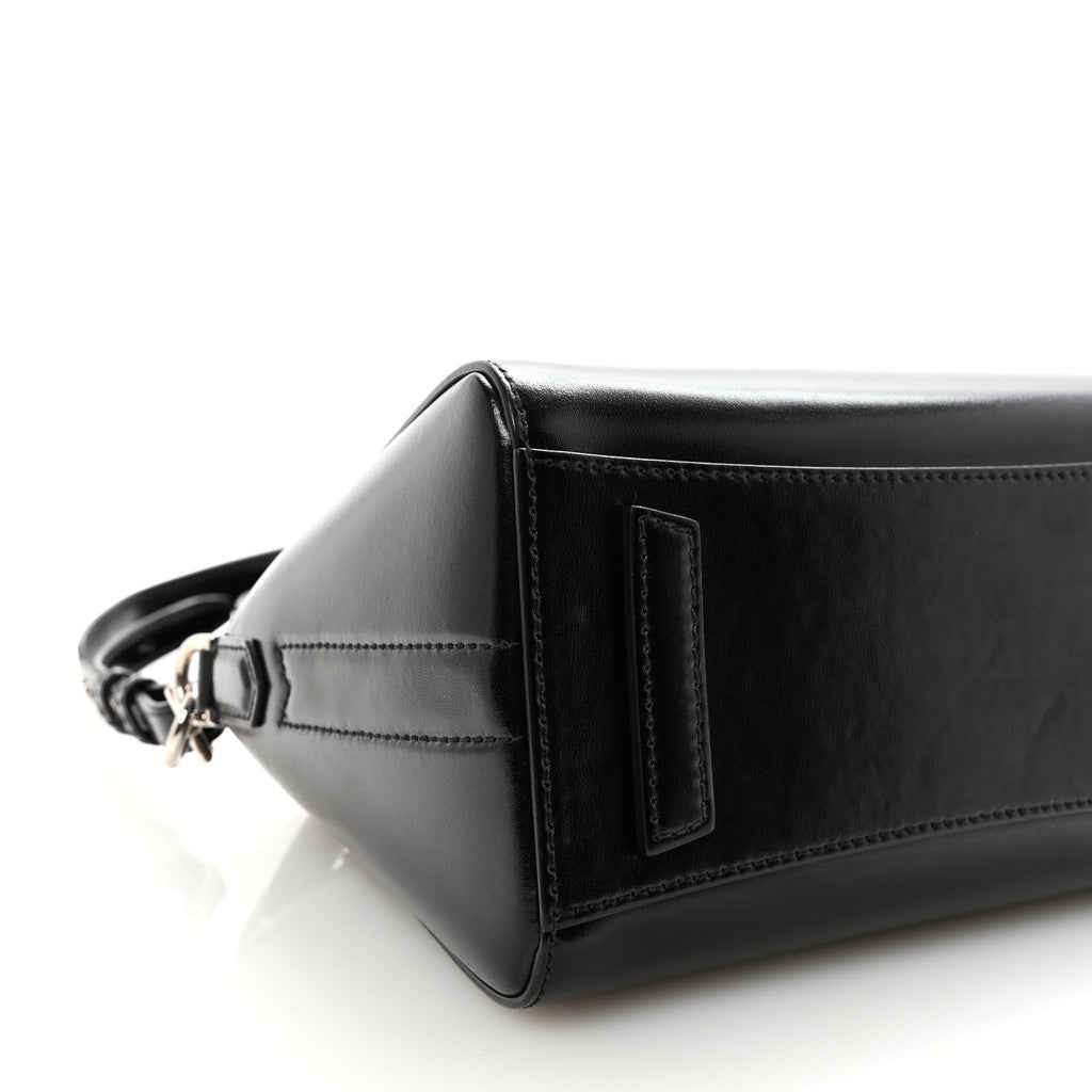 Shiny Lord Calfskin Mini Antigona Black