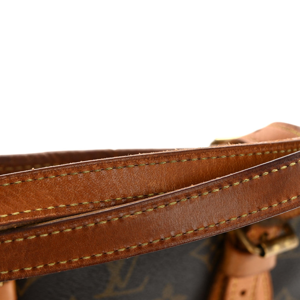Monogram Petit Bucket 23