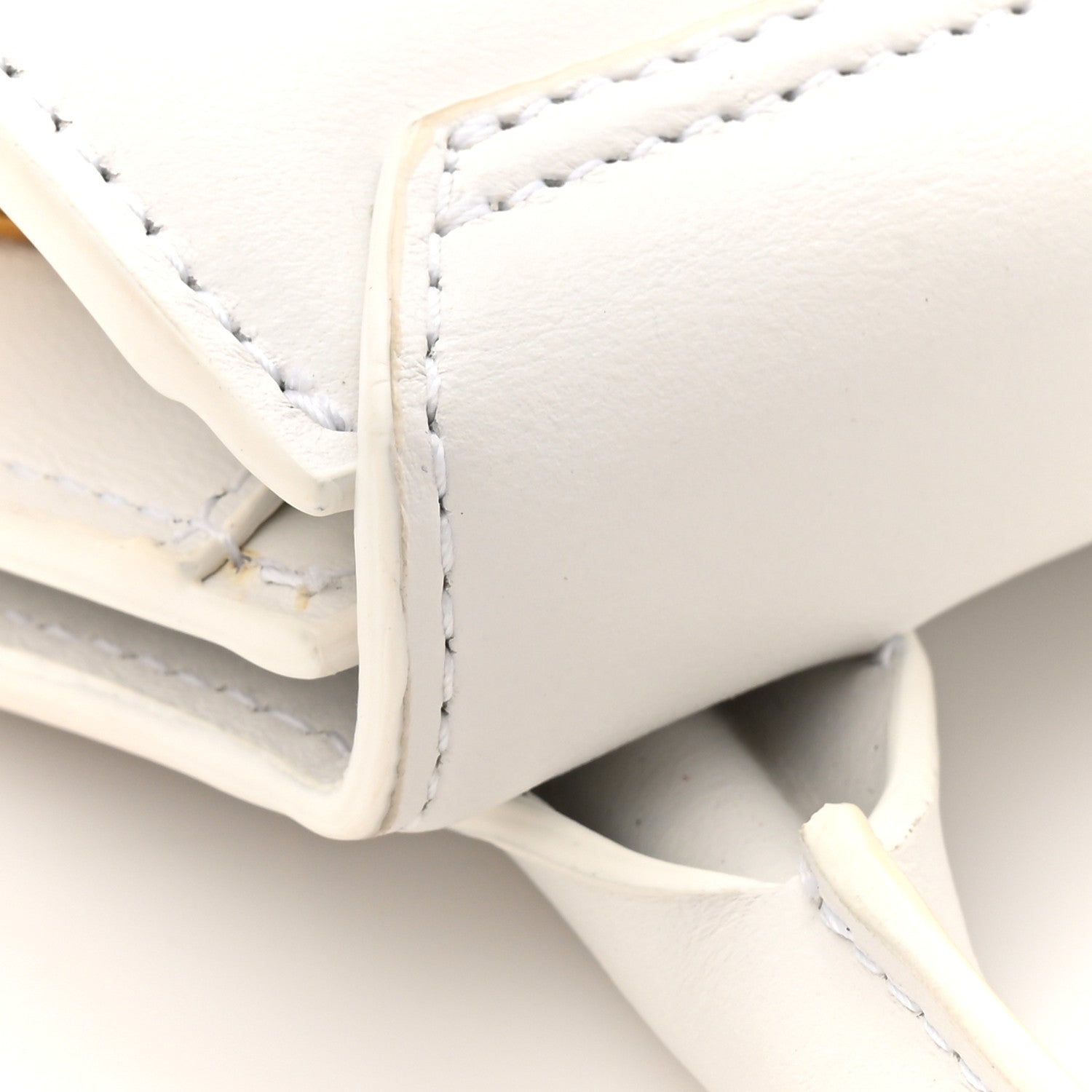 Smooth Calfskin Le Chiquito White