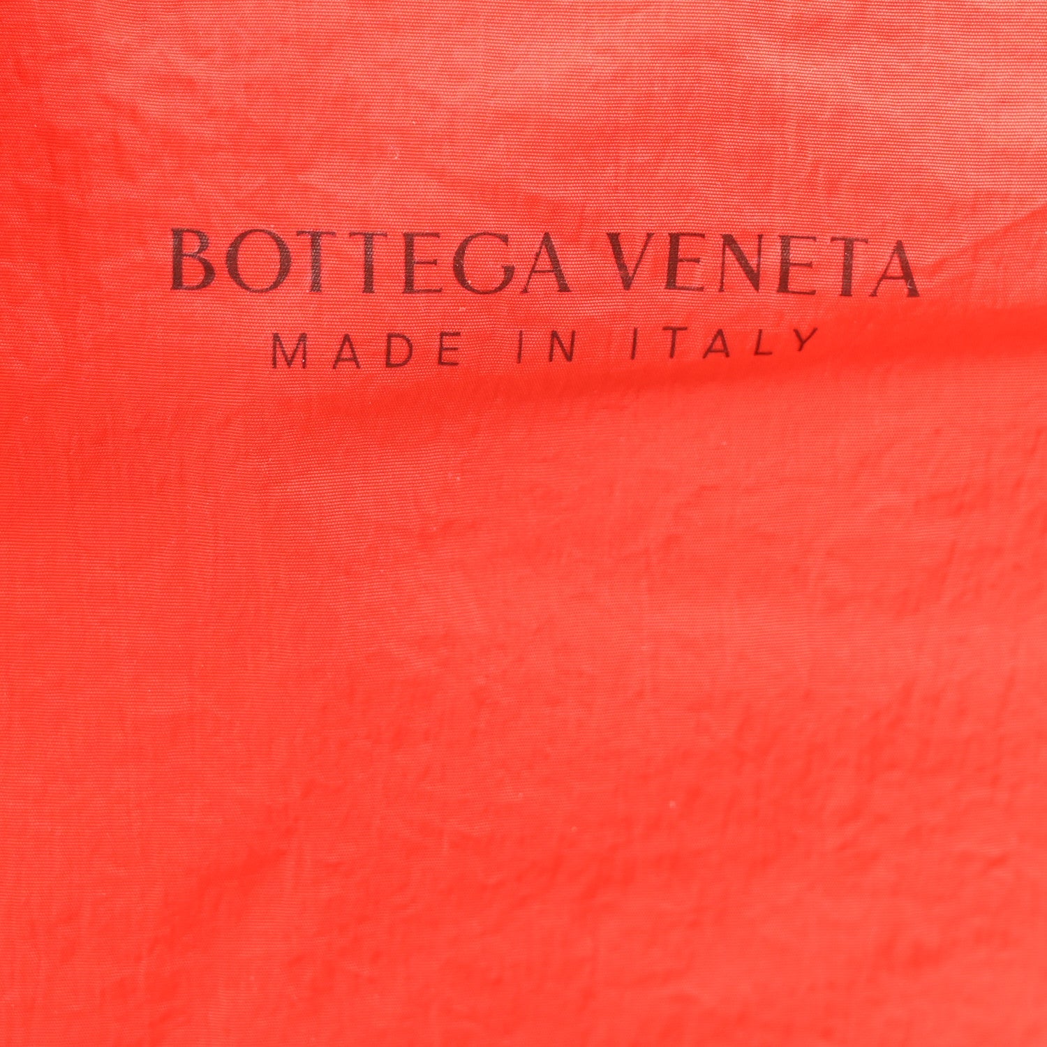 Calfskin Maxi Intrecciato Cassette Tote Tomato