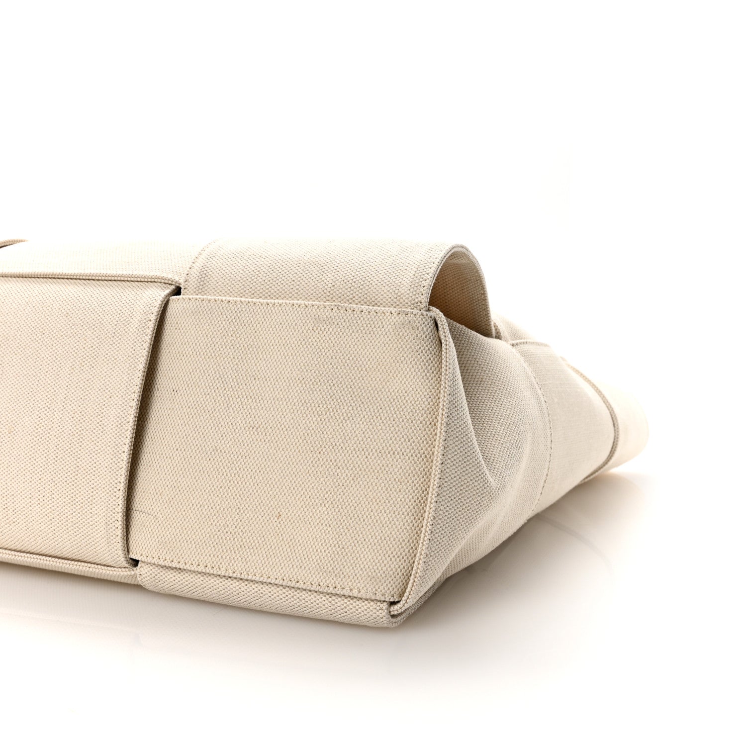Canvas Maxi Intrecciato Large Arco Tote Beige Black