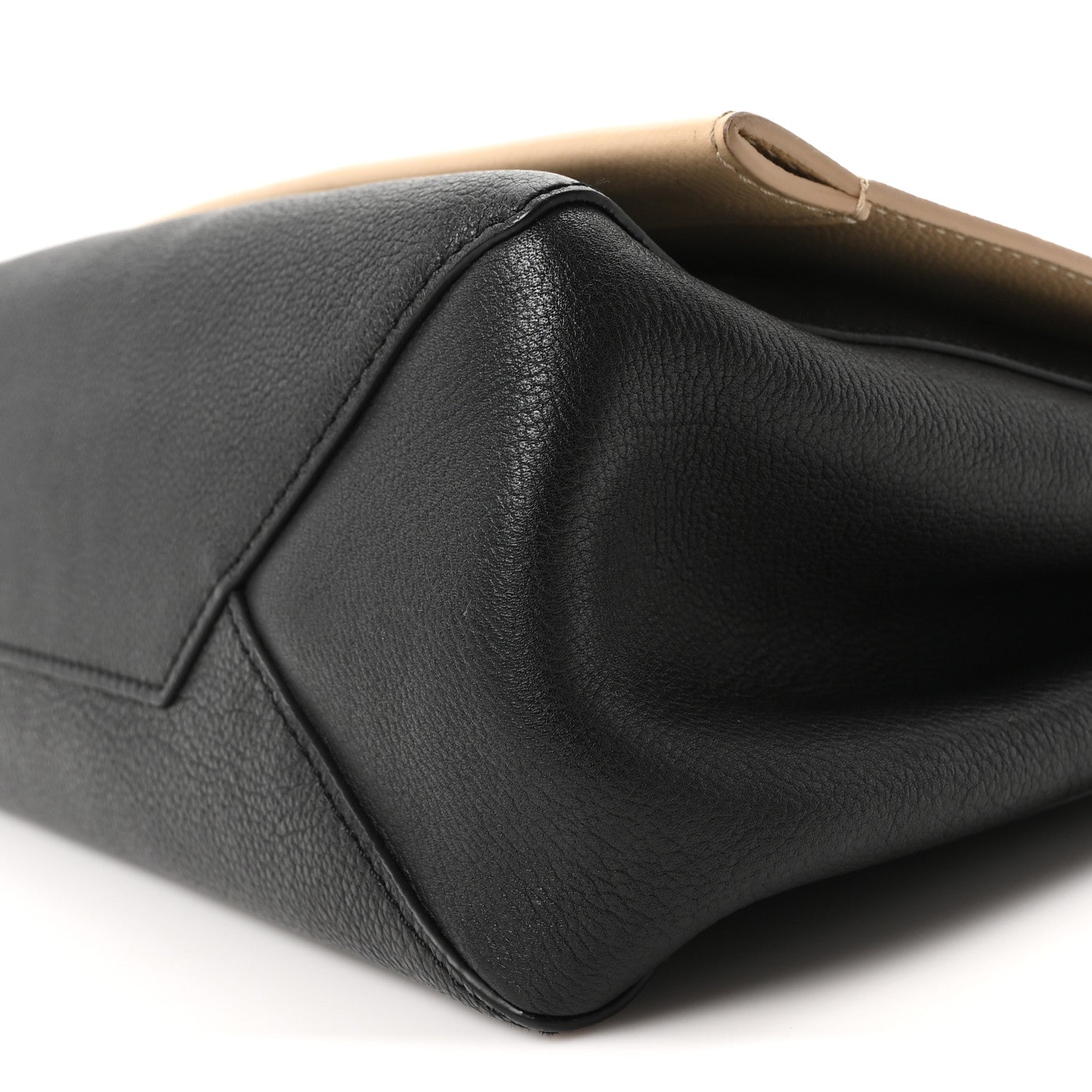 Soft Calfskin Lockme II Top Handle Vanille Black