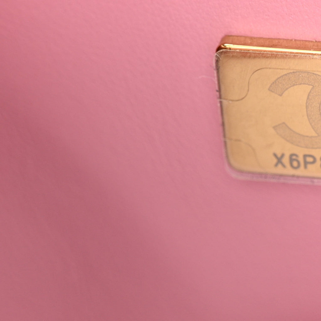Lambskin Quilted Mini CC Crystal Logo Chain Flap Pink